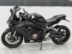 Honda CBR650R - ფოტო 1