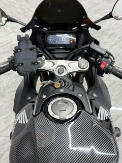 Honda CBR650R - ფოტო 8