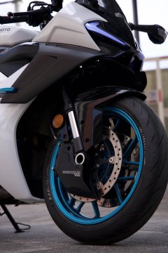 CFMOTO 675SR-R - ფოტო 10