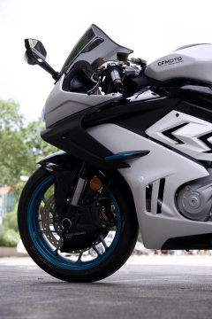 CFMOTO 675SR-R - ფოტო 6