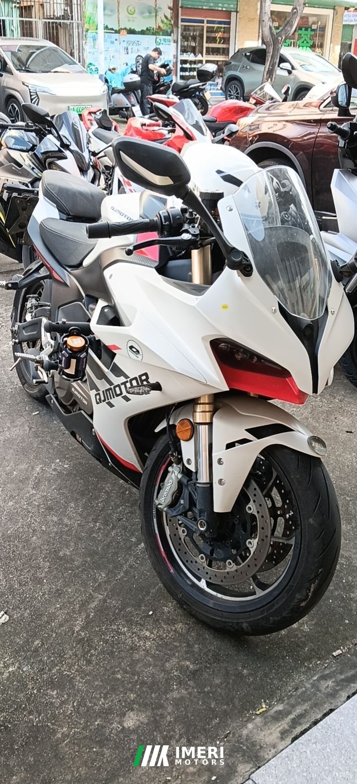 2025 QJMOTOR Roewe i5 550 / Sai 550 *(Context-dependent, usually referring to the motorcycle "Sai 550" or Roewe car v