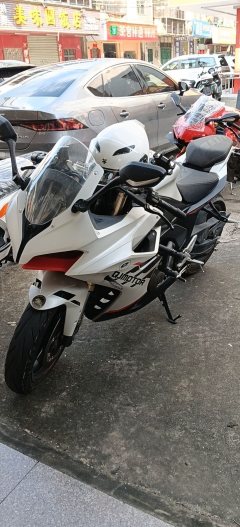 QJMOTOR Roewe i5 550 / Sai 550 *(Context-dependent, usually referring to the motorcycle "Sai 550" or Roewe car v - photo 2