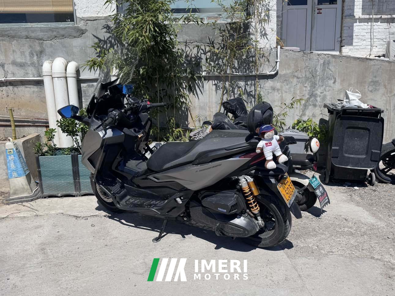 2023 Honda NSS350