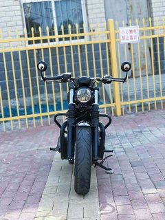 Triumph Bonneville Bobber 1200 cc - photo 2