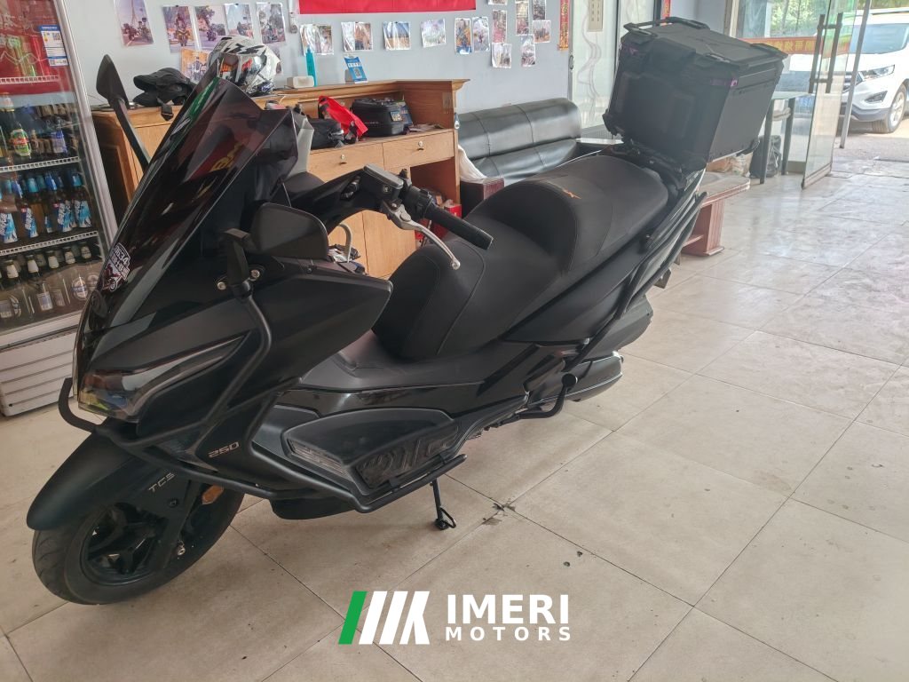2025 KYMCO Xingting 250
