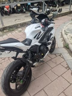 Kawasaki Ninja 650 - photo 2