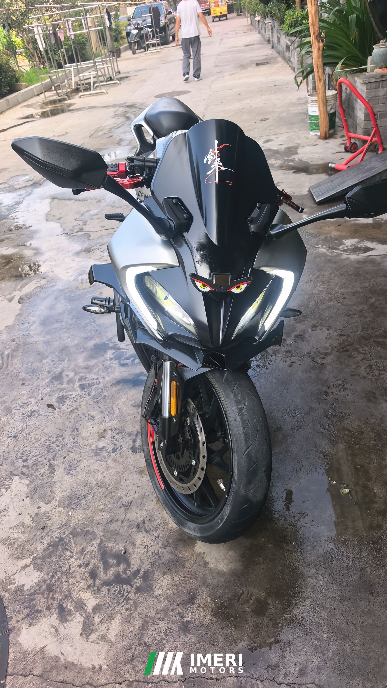 2022 CFMOTO 250SR