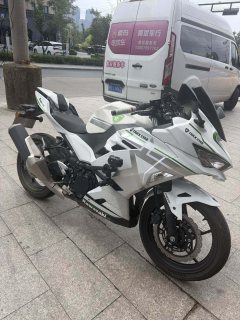 Kawasaki Ninja 400 - ფოტო 2