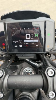 Yamaha MT-09 900 cc - ფოტო 9