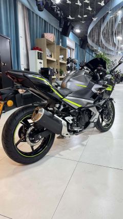 Kawasaki Ninja 400 - ფოტო 5