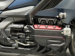Honda Gold Wing GL 1800 F6B - ფოტო 2
