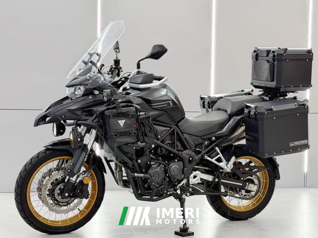 Benelli TRK552 550 cc - მოტოციკლი ჩინეთიდან