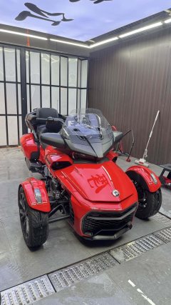 Pangbadi Spyder F3 1330 cc - ფოტო 1