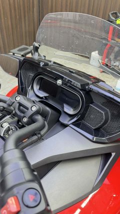Pangbadi Spyder F3 1330 cc - ფოტო 6