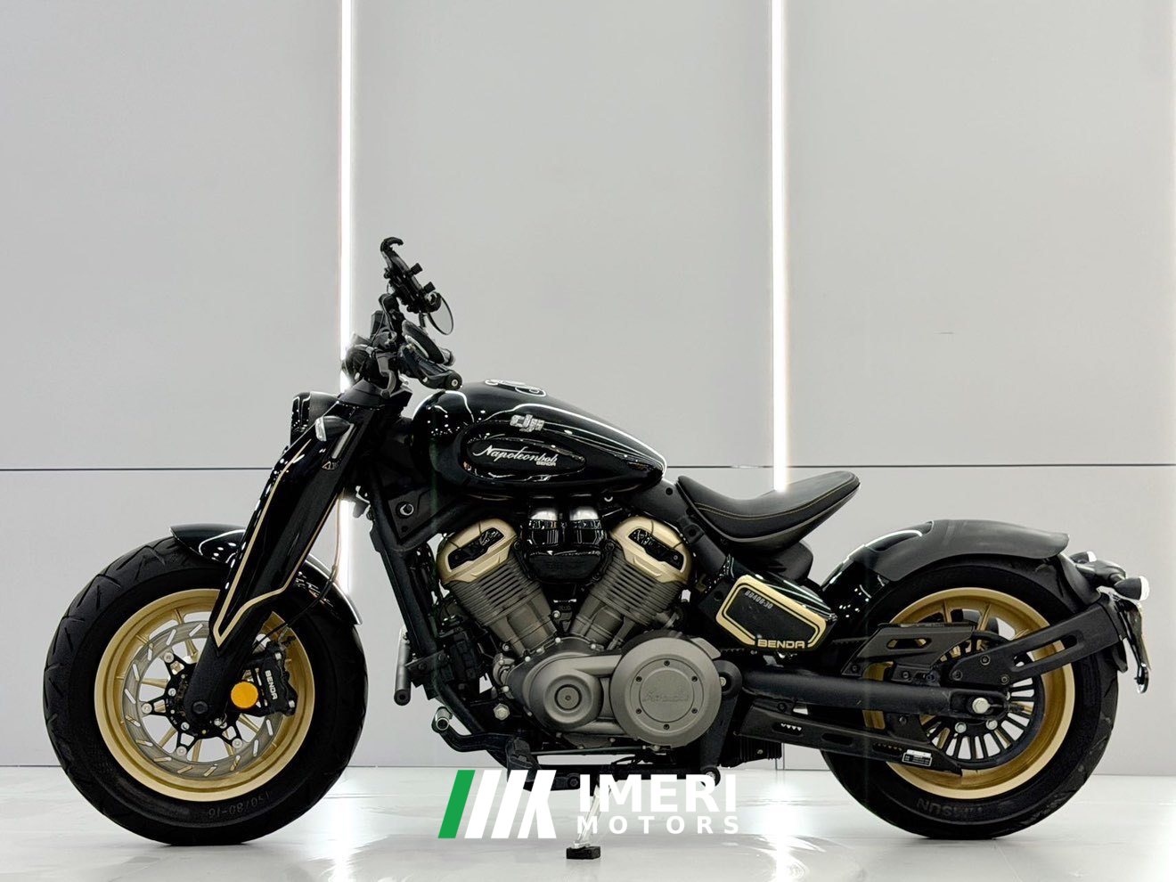 2023 Benda Napoleon 450