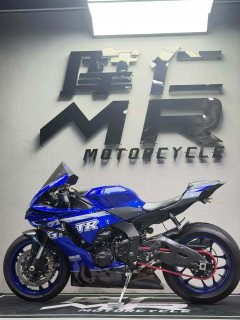 Yamaha YZF-R1 1000 cc - ფოტო 4