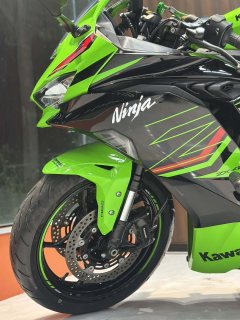 Kawasaki ZX-4R 400 cc - ფოტო 6