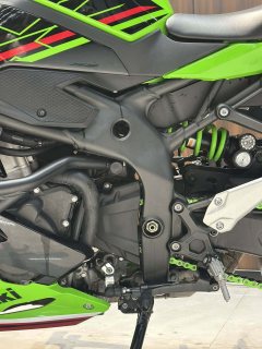 Kawasaki ZX-4R 400 cc - ფოტო 8