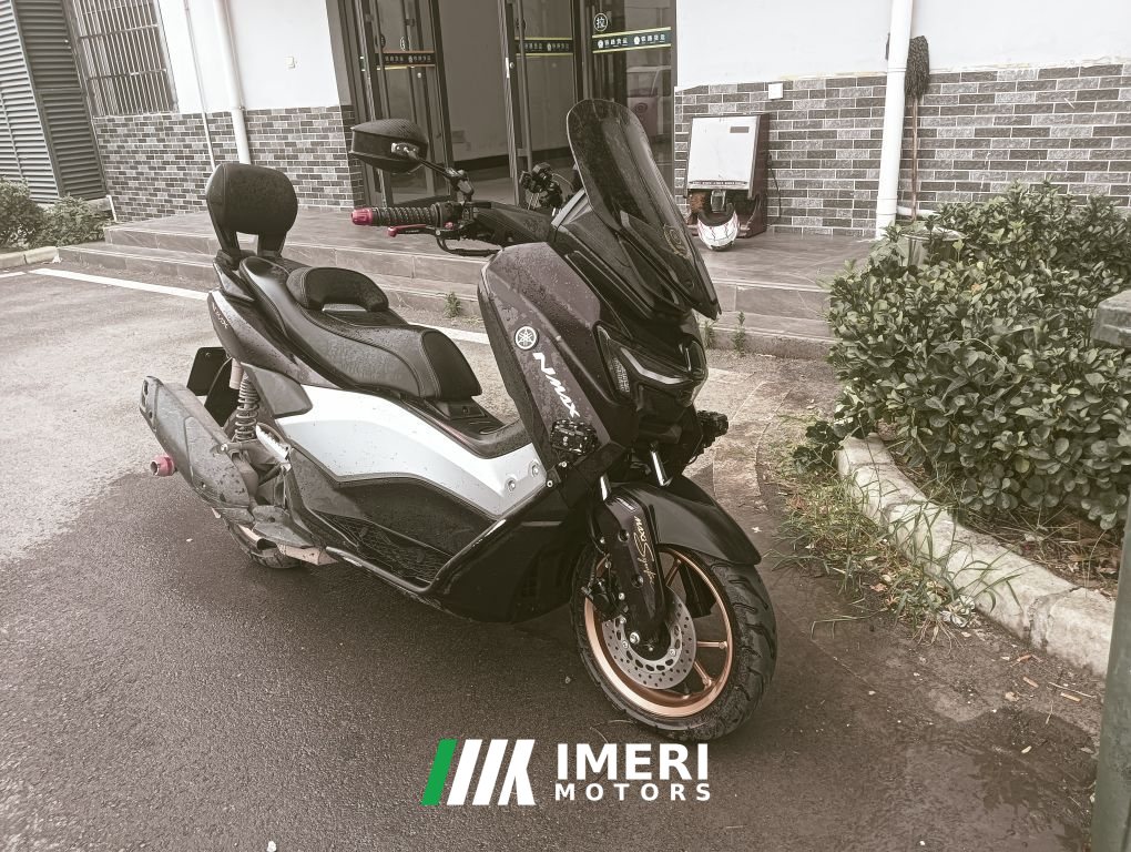 2025 Yamaha NMAX 155 cc