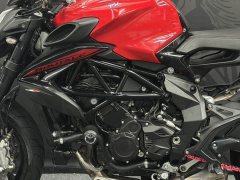MV Agusta Brutale 800 - ფოტო 5