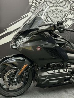 Honda Gold Wing GL1800 - ფოტო 2