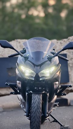 Kawasaki Ninja 400 - ფოტო 4