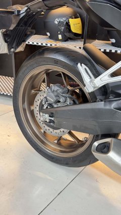 Honda CB650R - ფოტო 2