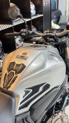 Honda CB650R - ფოტო 3
