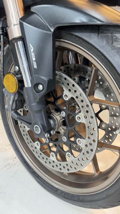 Honda CB650R - ფოტო 5