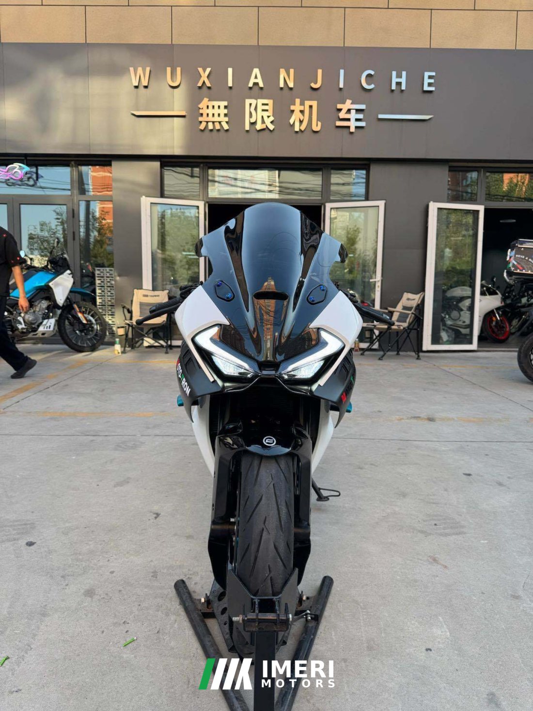 CFMOTO 675SR-R - motorcycle from China
