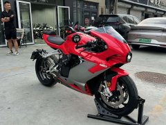 QJMOTOR Super921 - ფოტო 9