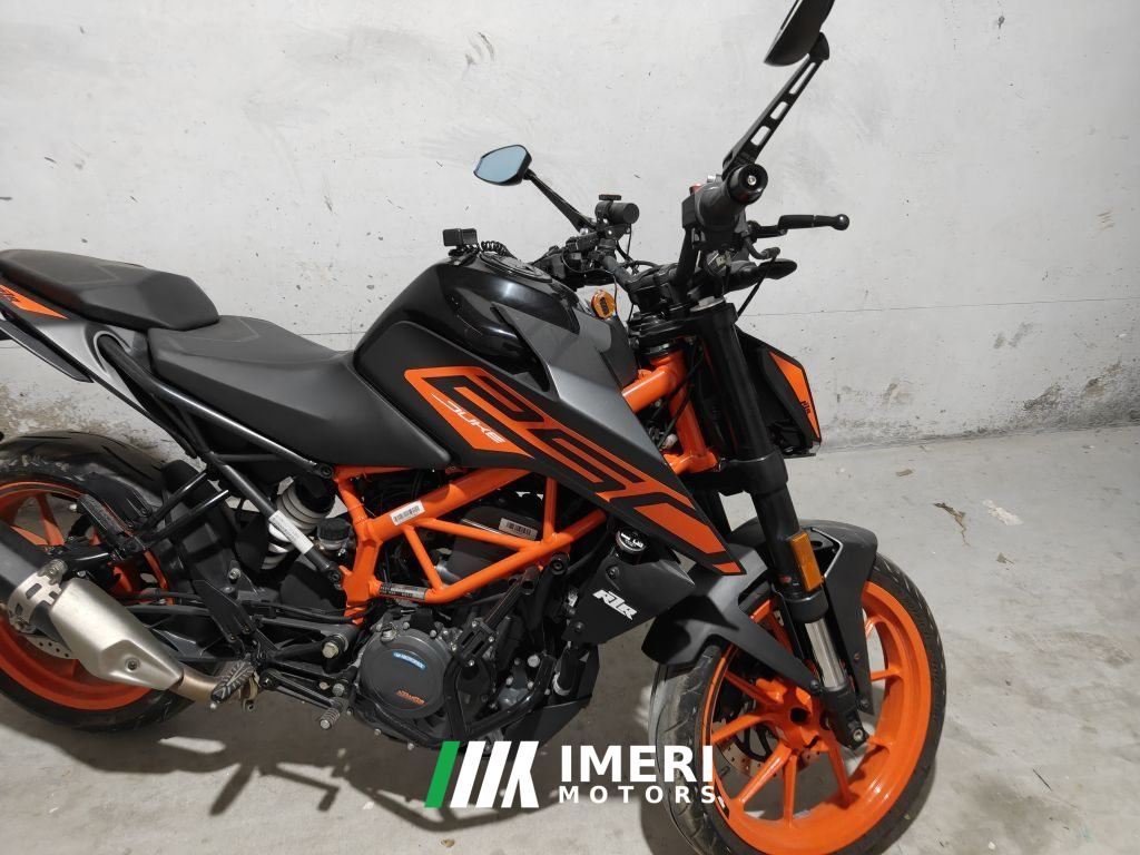 2022 KTMR2R 250 Duke