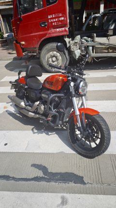 QJMOTOR Flash 300 - ფოტო 1