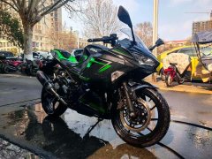Kawasaki Ninja 400 - photo 1