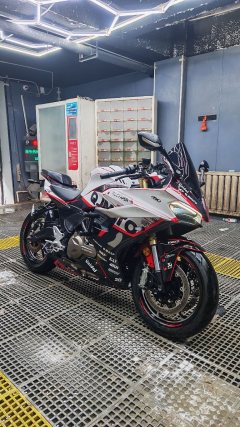 QJMOTOR Roewe i5 550 / Sai 550 *(Context-dependent, usually referring to the motorcycle "Sai 550" or Roewe car v - ფოტო 5