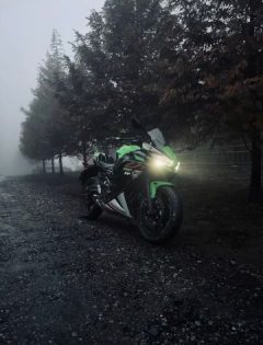 Kawasaki Ninja 650 - ფოტო 8