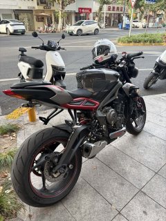 Triumph Street Triple 765 - ფოტო 2