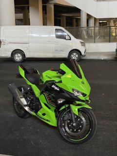 Kawasaki Ninja 400 - ფოტო 3