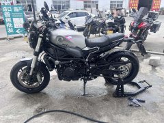 Benelli Leoncino 800 750 cc - ფოტო 3
