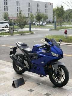 Yamaha YZF-R3 320 cc - ფოტო 4