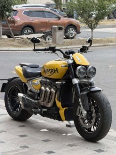 Triumph Rocket 3 2500 cc - ფოტო 1