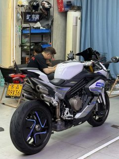 CFMOTO 750SR-S - ფოტო 4