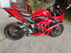 Honda CBR650R - ფოტო 1