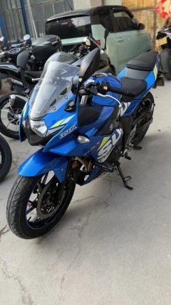 Haojue Suzuki GSX250R - photo 3