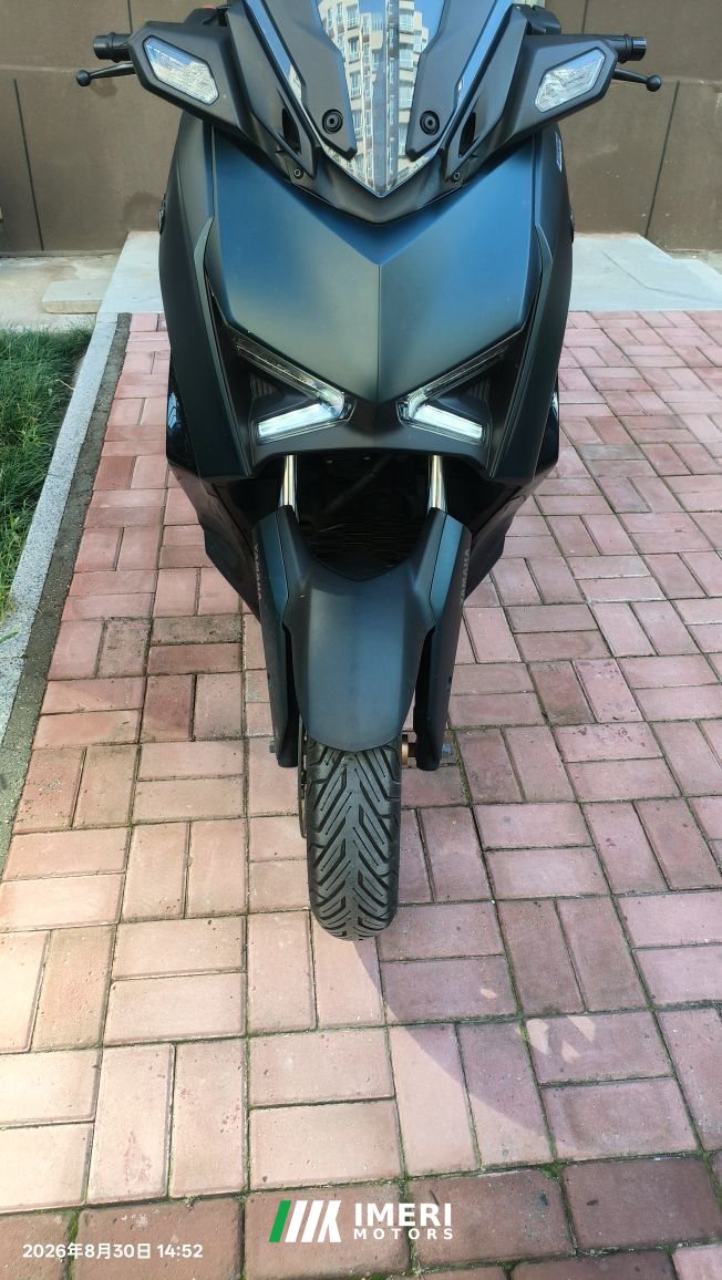 2023 Yamaha XMAX 300 cc