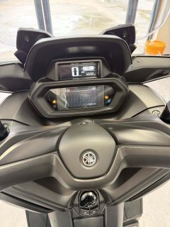 Yamaha XMAX 300 cc - ფოტო 5