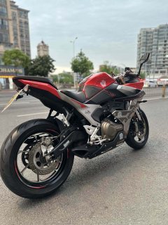 QJMOTOR Roewe i5 550 / Sai 550 *(Context-dependent, usually referring to the motorcycle "Sai 550" or Roewe car v - photo 7
