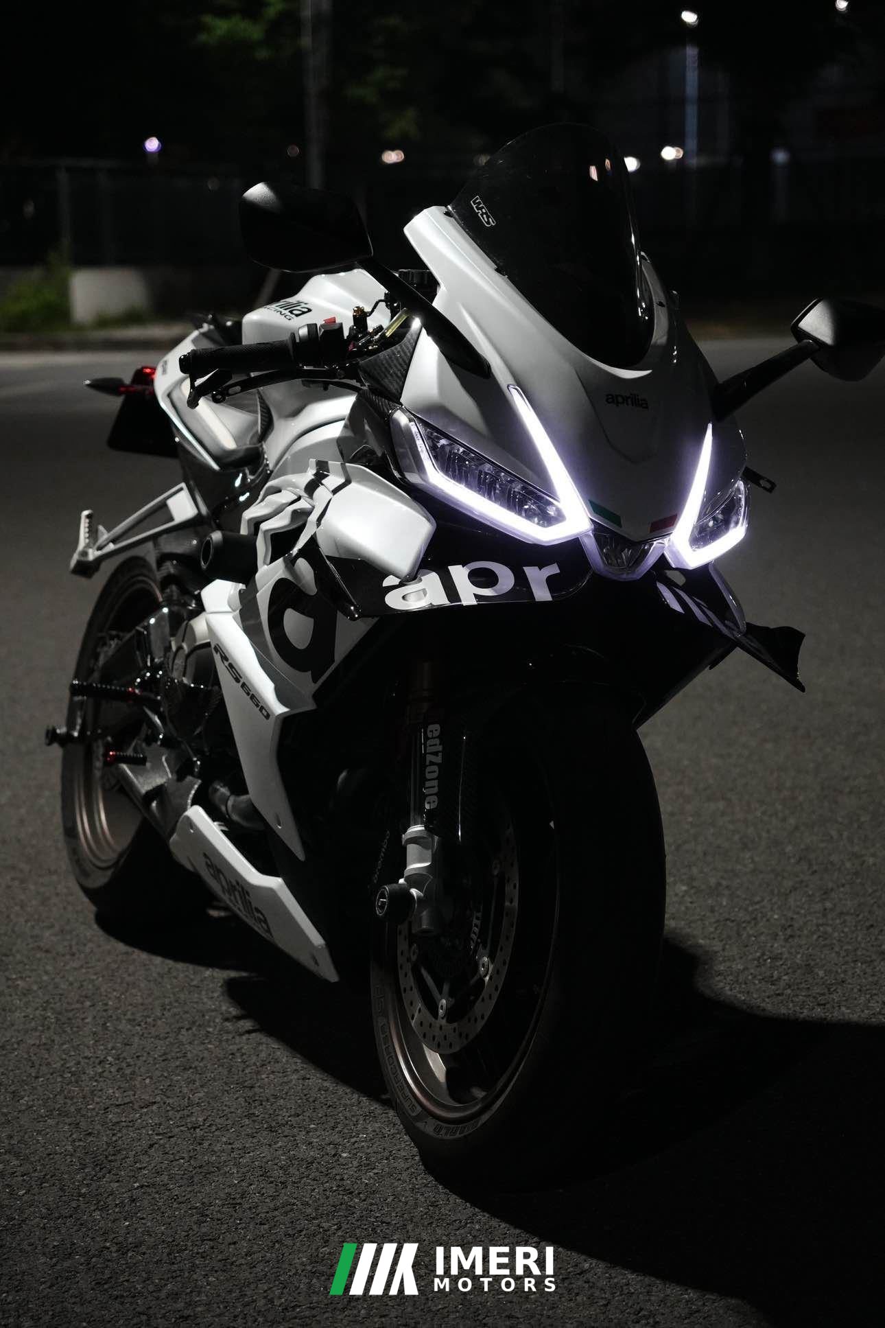 2022 Aprilia RS 660