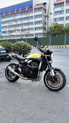 Kawasaki Z900RS 950 cc - photo 5