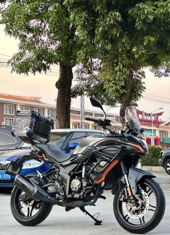Voge 300DS - ფოტო 1